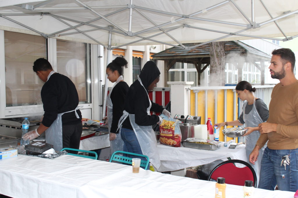 brocante 2019 Elyès, Khady, Yero,