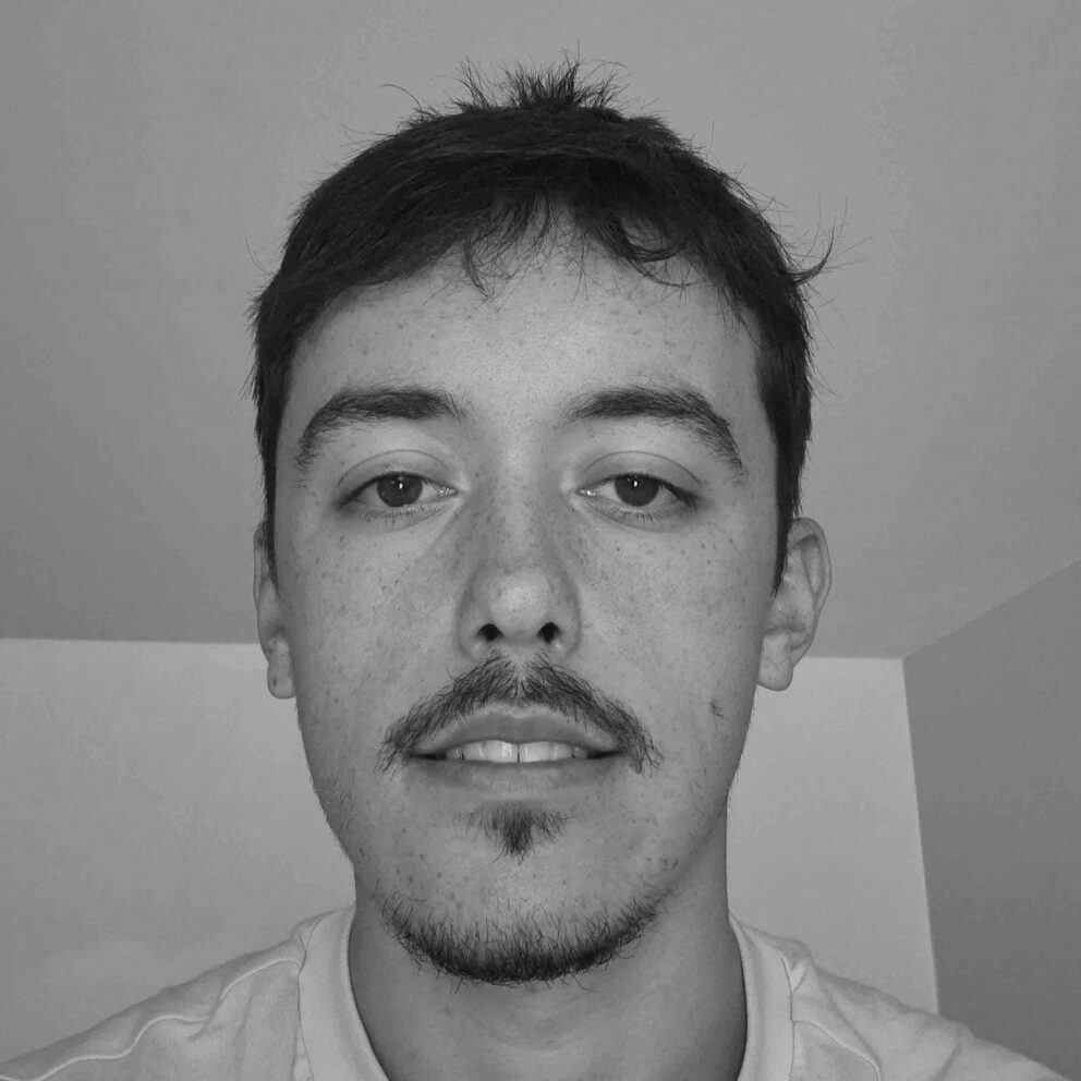 Hugo Mesré NB - Stagiaire